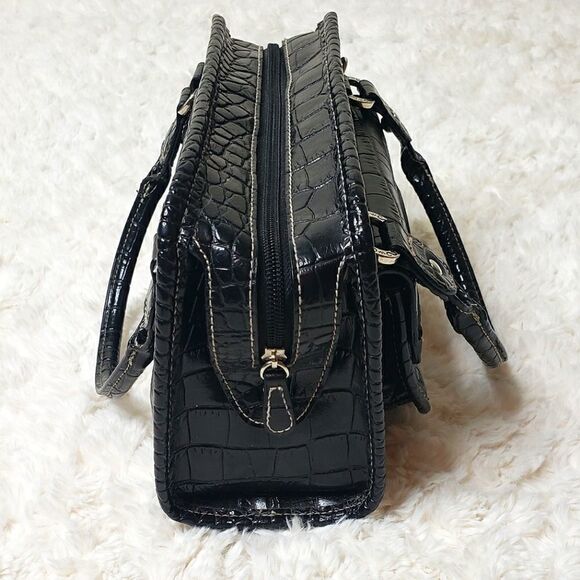 Black Faux Snake Embossed Vegan Leather Handbag - Picture 10 of 14